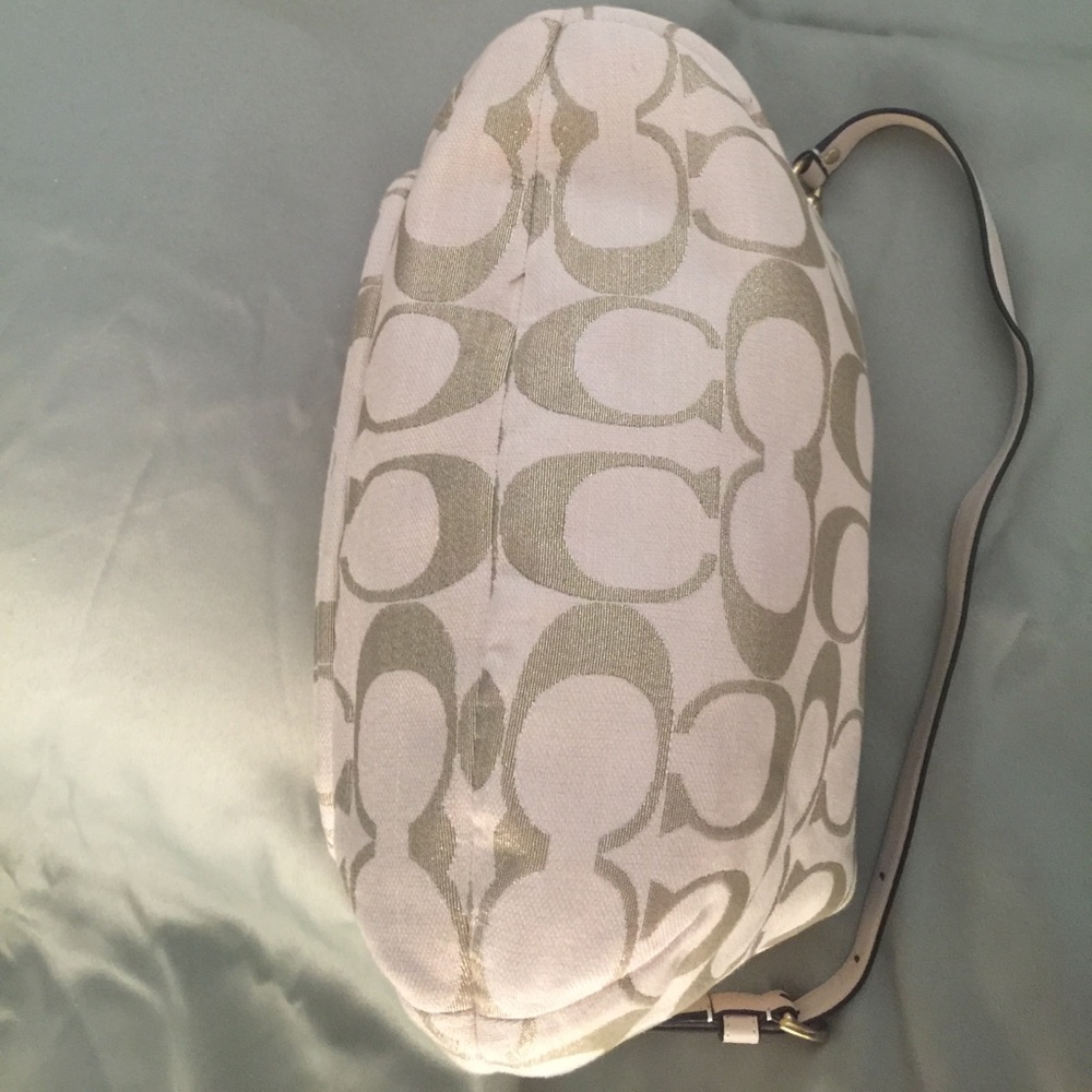 Coach hobo bag - Picture 4 of 7